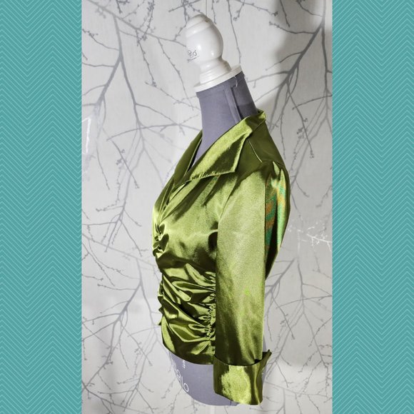 JS Boutique Metallic Chartreuse Green Ruched Front Cropped Blouse - Picture 2 of 5